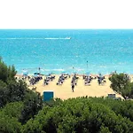 Mit 2 Schwimmbaedern Tatil Evi