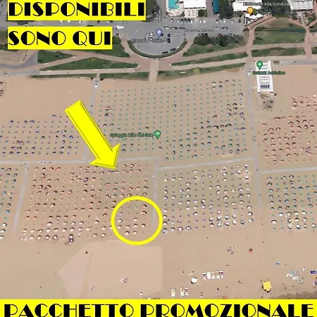 Mit 2 Schwimmbaedern Holiday home Bibione