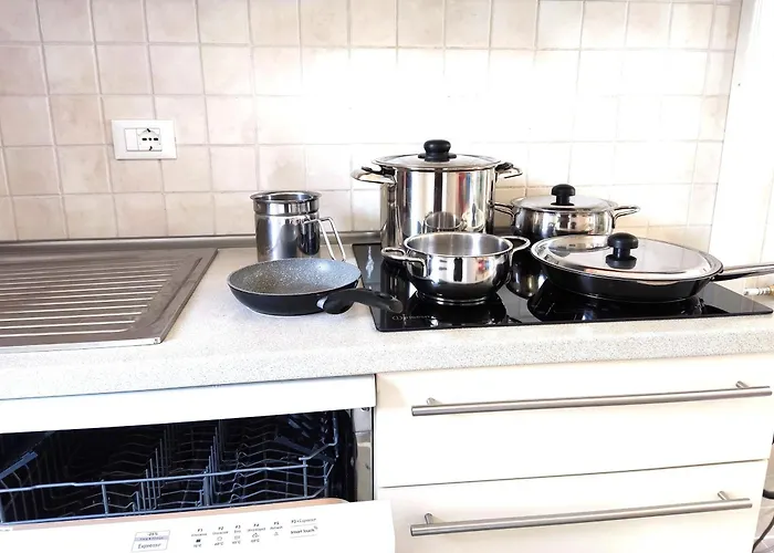 Mit 2 Schwimmbaedern Prázdninový dům