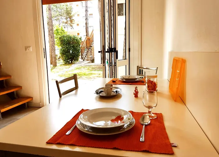 Mit 2 Schwimmbaedern Casa vacanze Bibione