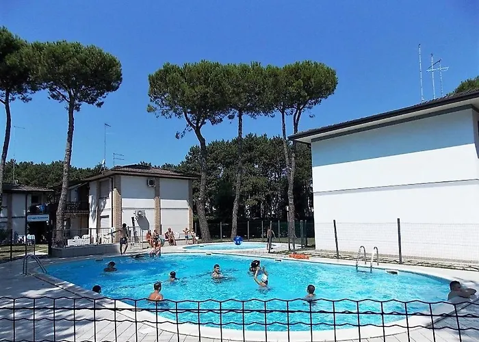 Casa vacanze Mit 2 Schwimmbaedern Bibione