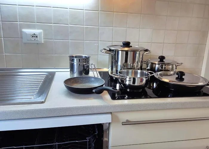 Mit 2 Schwimmbaedern